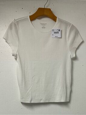 American Eagle White Ribbed Cropped Tee Fitted Basic Top L - NWT